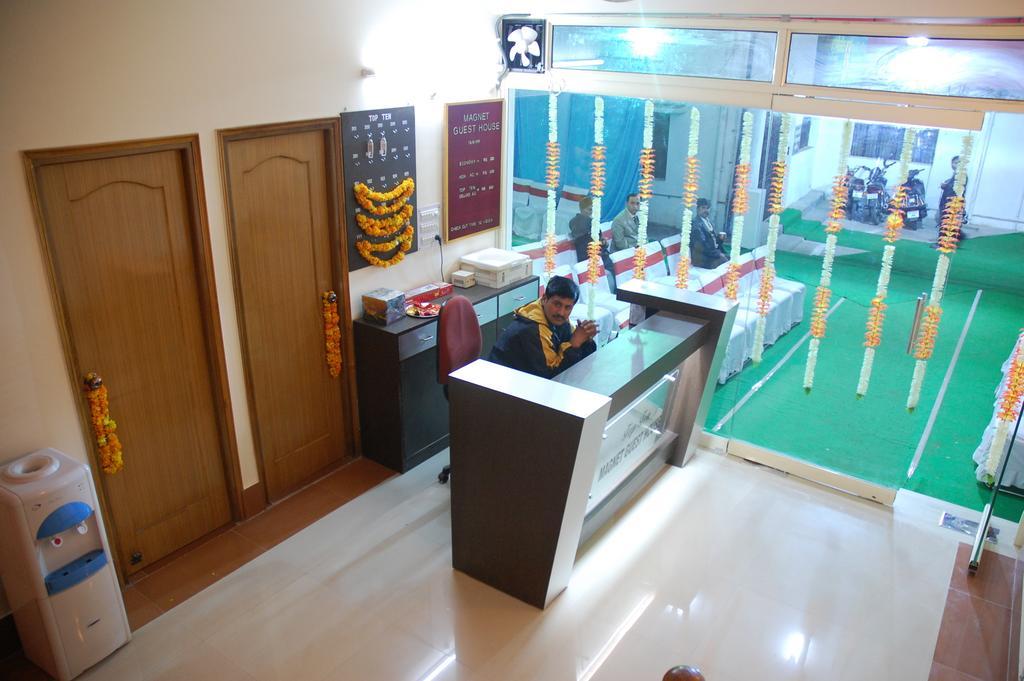 Hotel Magnet House Dehradun Luaran gambar